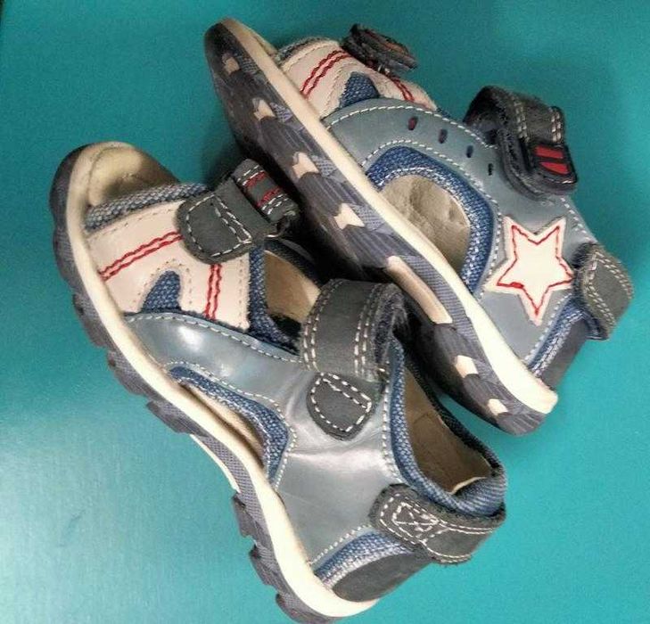 Кожаные детские сандалии (босоножки) B.L.O.X Голландия  21 размер