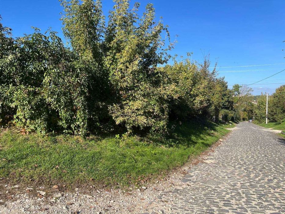 Земельна ділянка під забудову