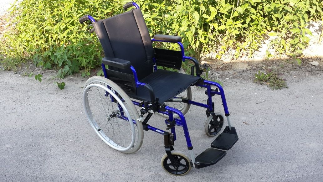 Коляска инвалидная, инвалидне кресло, інвалідне крісло, ШВЕЦІЯ