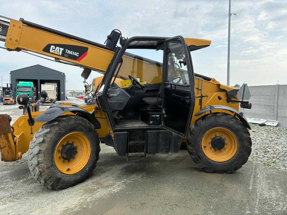 CAT TH 414C 2015 roku produkcji ładowarka telekopowa
