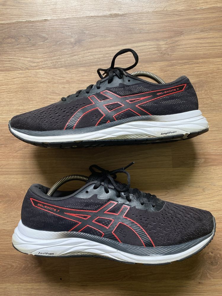 Кроссовки Asics Gel-Excite 7 размер 44 стелька 28