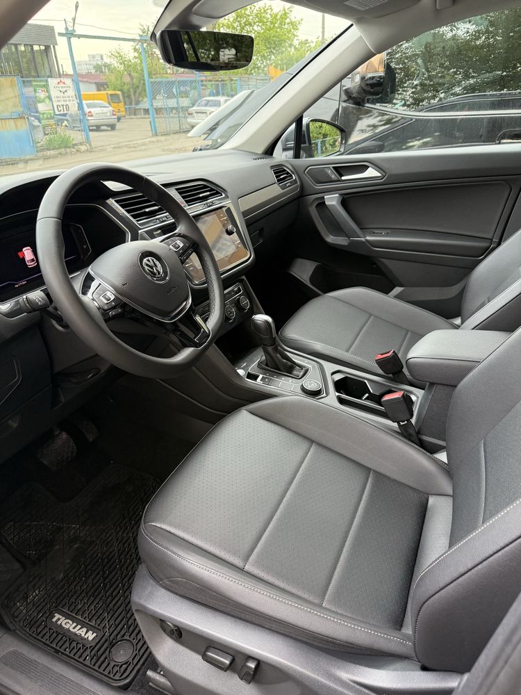 Продаємо авто Volkswagen Tiguan 2020 Бензин 2.0
