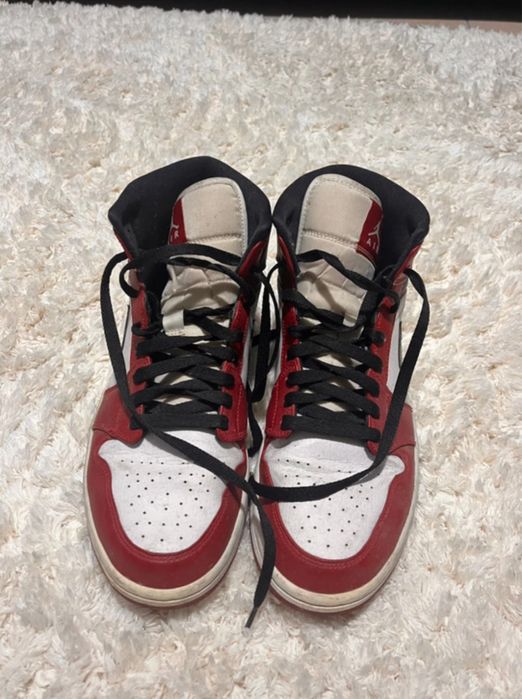 Air Jordan 1 Retro Mid Chicago - Tamanho: 43