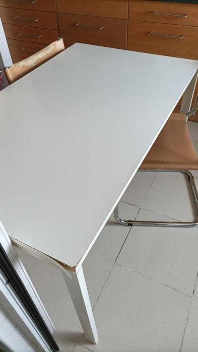 Kit de Cozinha (mesa, cadeira, armario e sofa cama)