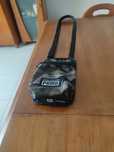 Bolsa masculina.