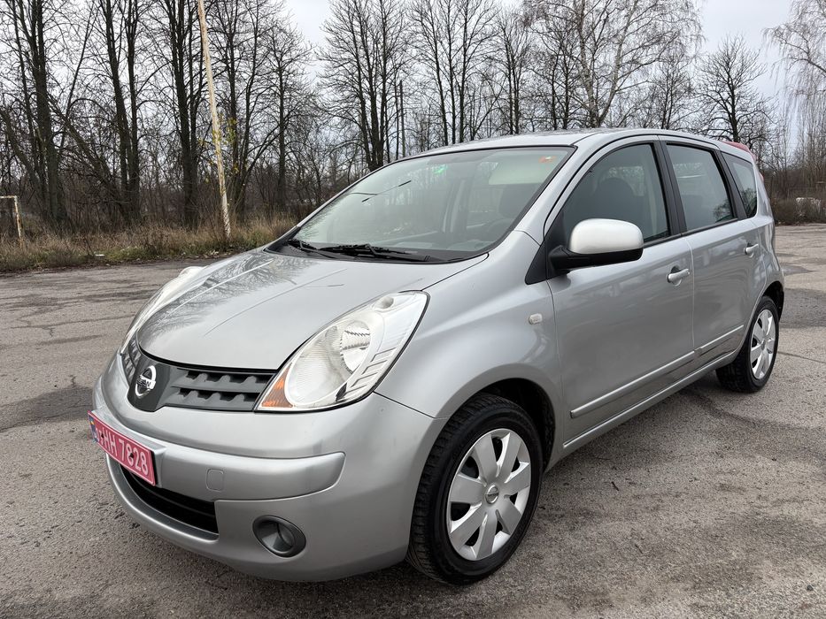 нісан нот 2008 рік