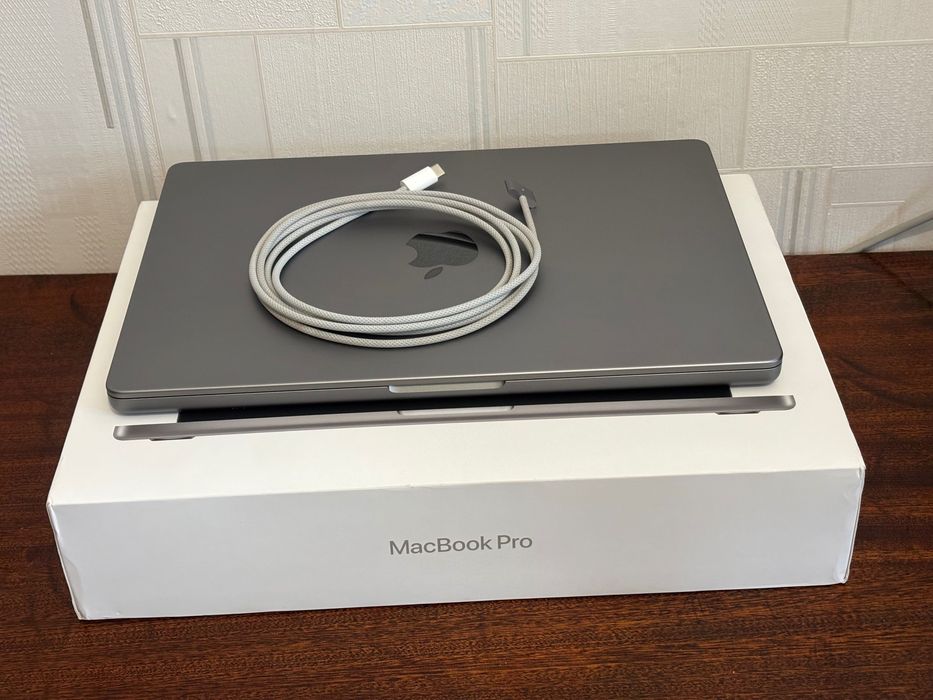 Apple MacBook Pro 14” M2 Pro 12CPU / 19GPU / 16GB / 512GB / Sp Gray