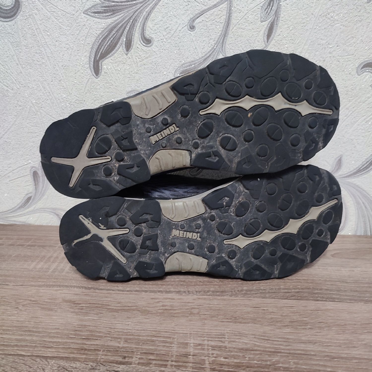 Чоловічі трекінгові, тактичні кросівки meindl gore-tex size 9.5/44/28