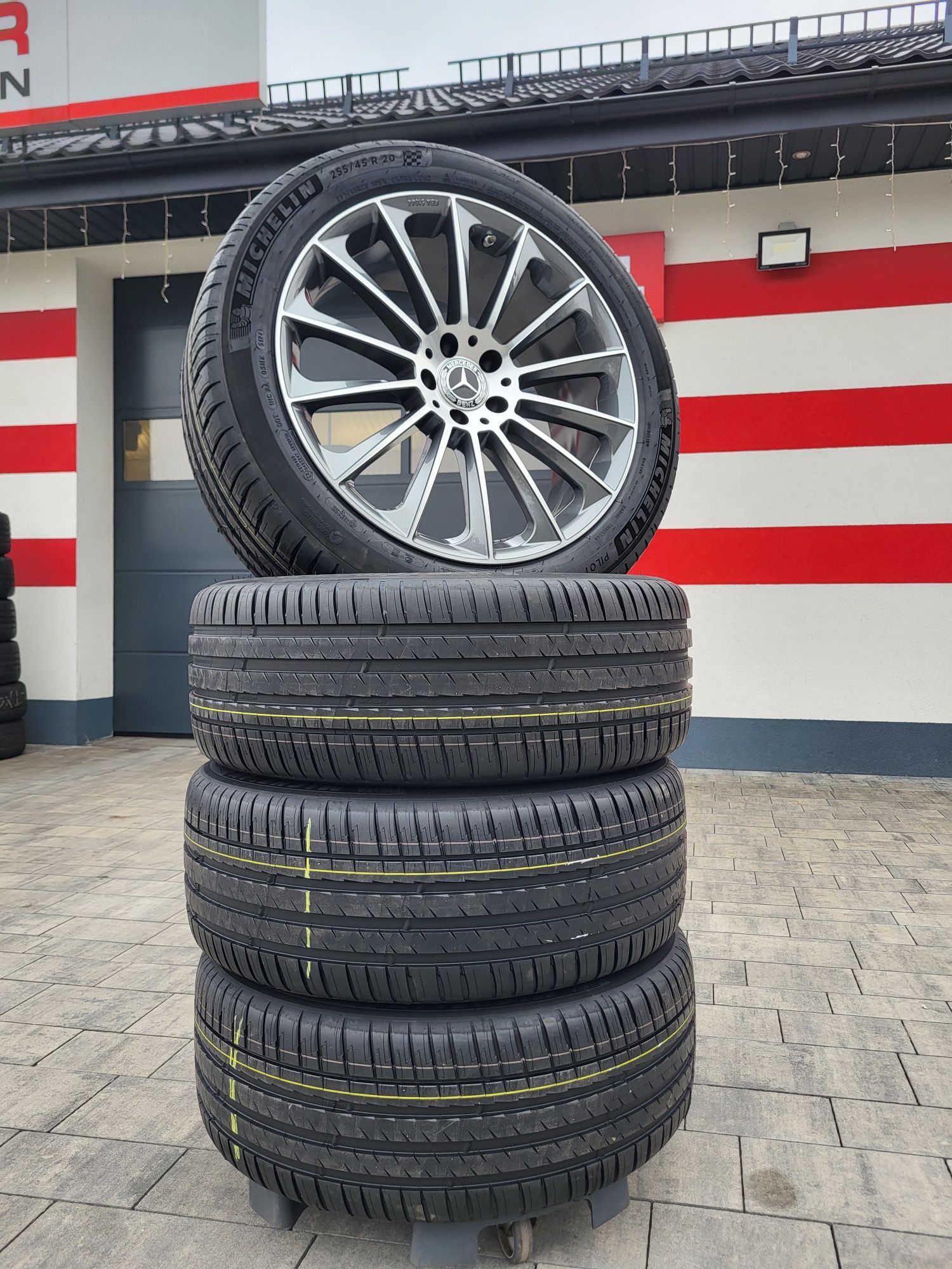 NOWE Koła LATO 20" 5x112 ET35 Mercedes- Benz GLC X254 Michelin !