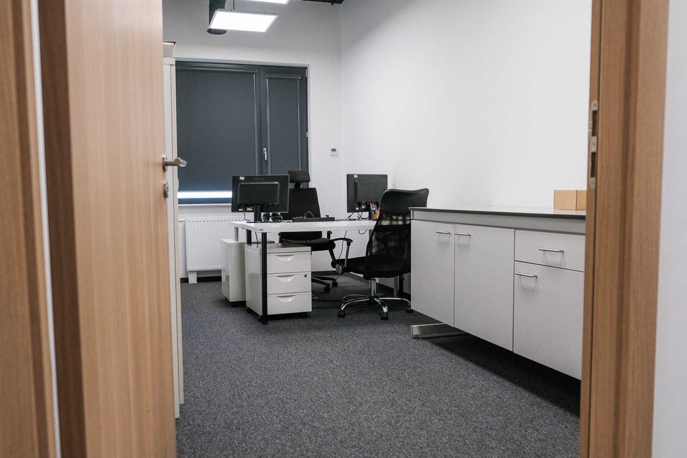 Biuro 246 m² – gotowe do pracy od zaraz | przy Moście Siekierkowskim