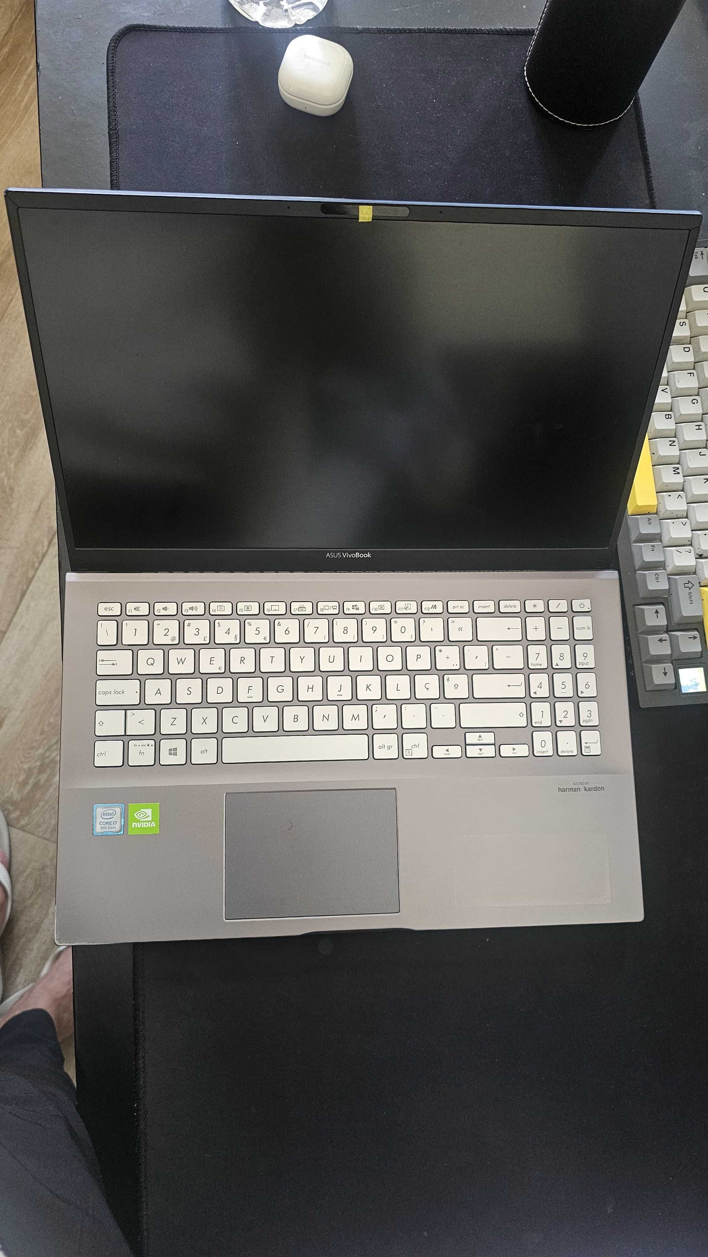 Notebook ASUS Vivobook i7 12GB RAM – Ótimo estado! (ACEITO TROCA)