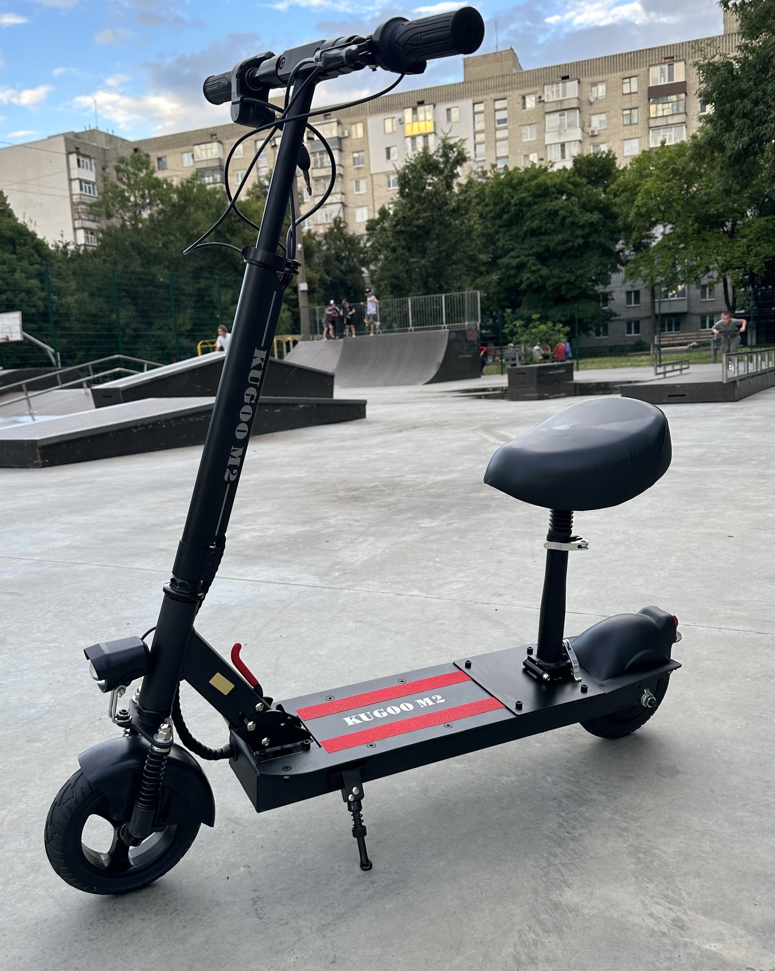 Электросамокат KUGOO M2 Black с сиденьем
