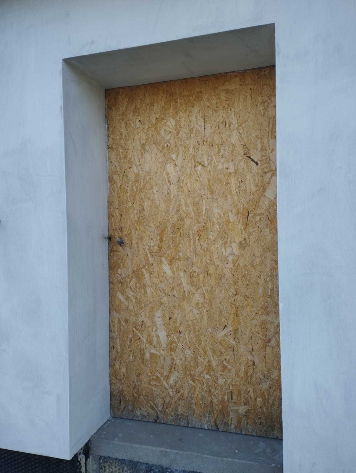 drzwi na budowę z zamkiem OSB