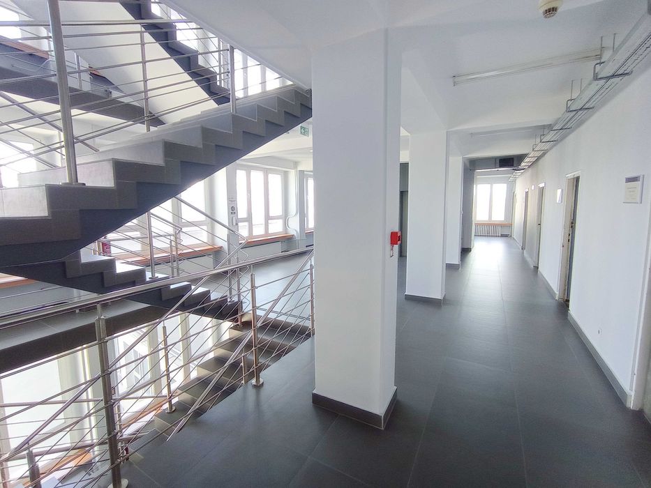 OPEN SPACE Lokal Biurowy 26m2 ul.Szlak/ul.Warszawska Stare Miasto