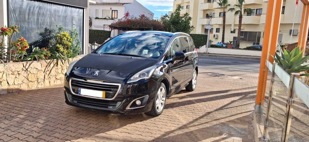 Peugeot 5008 1.6Hdi 2015 7 Lugares Automatica