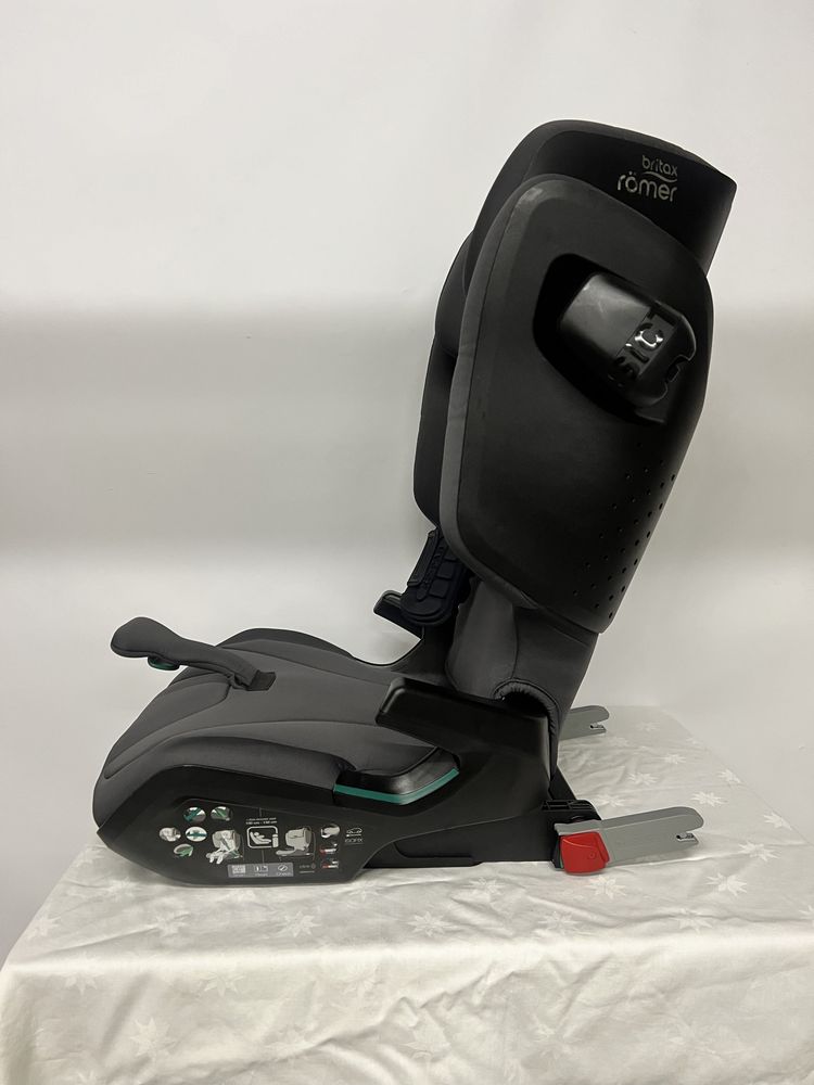 Fotelik samochodowy Britax Romer kid fix isize 15-36 kg szary jak nowy