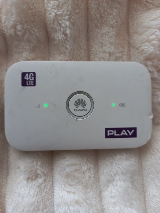 Modem.  ruter Huawei  Play