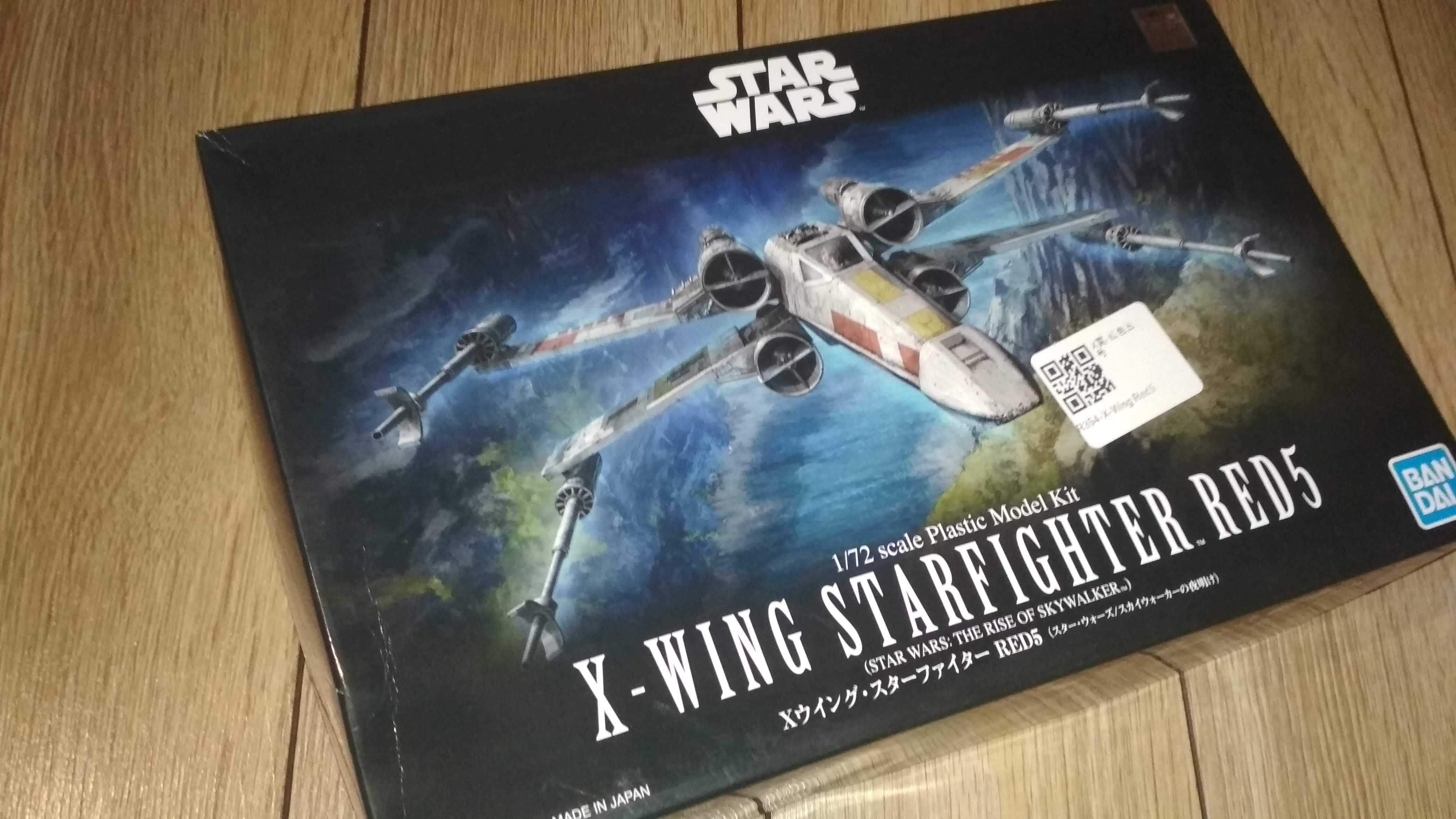 Nowy model plastikowy do składania Star Wars Bandai X-Wing - Rey #1