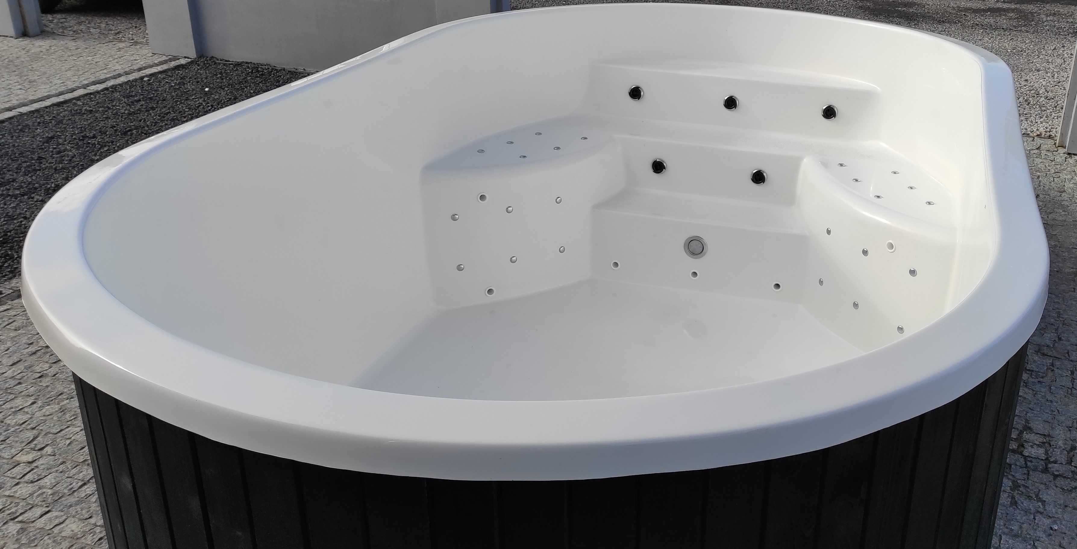 Całoroczny basen ogrodowy 420 cm x 210 cm x 100 cm, podgrzewacz, SPA