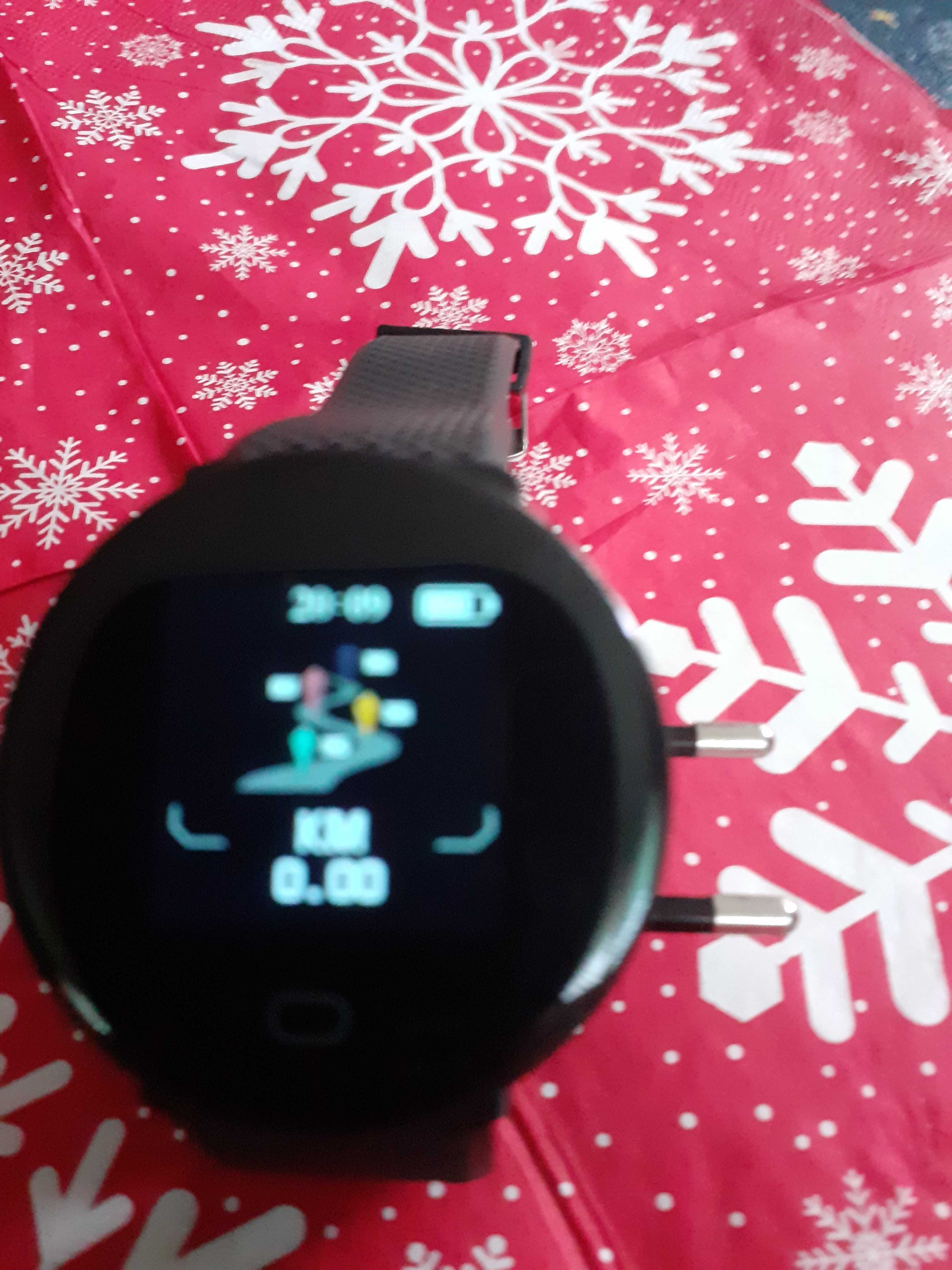 Smartwatch LeFun z ładowarką