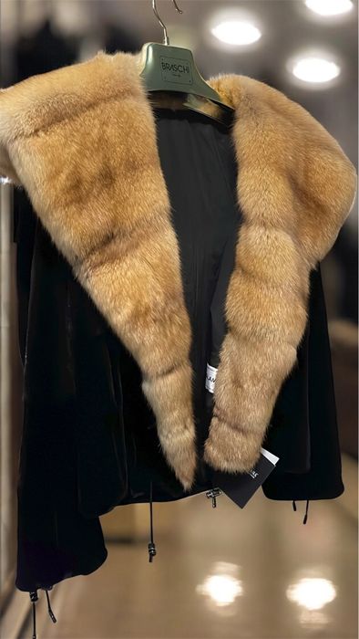 Шуба норкова бомбер з капюшоном з соболя