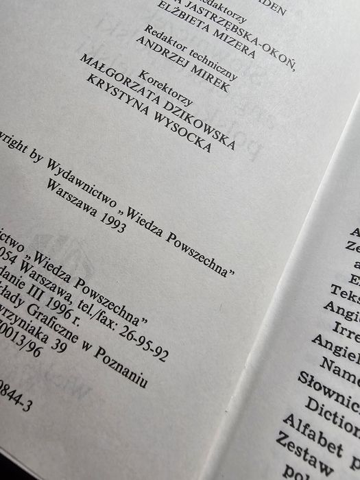 Słownik angielsko polski rok 1993 za 5 zł