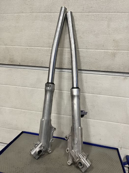 Lagi zawieszenie Royal Enfield Classic 500