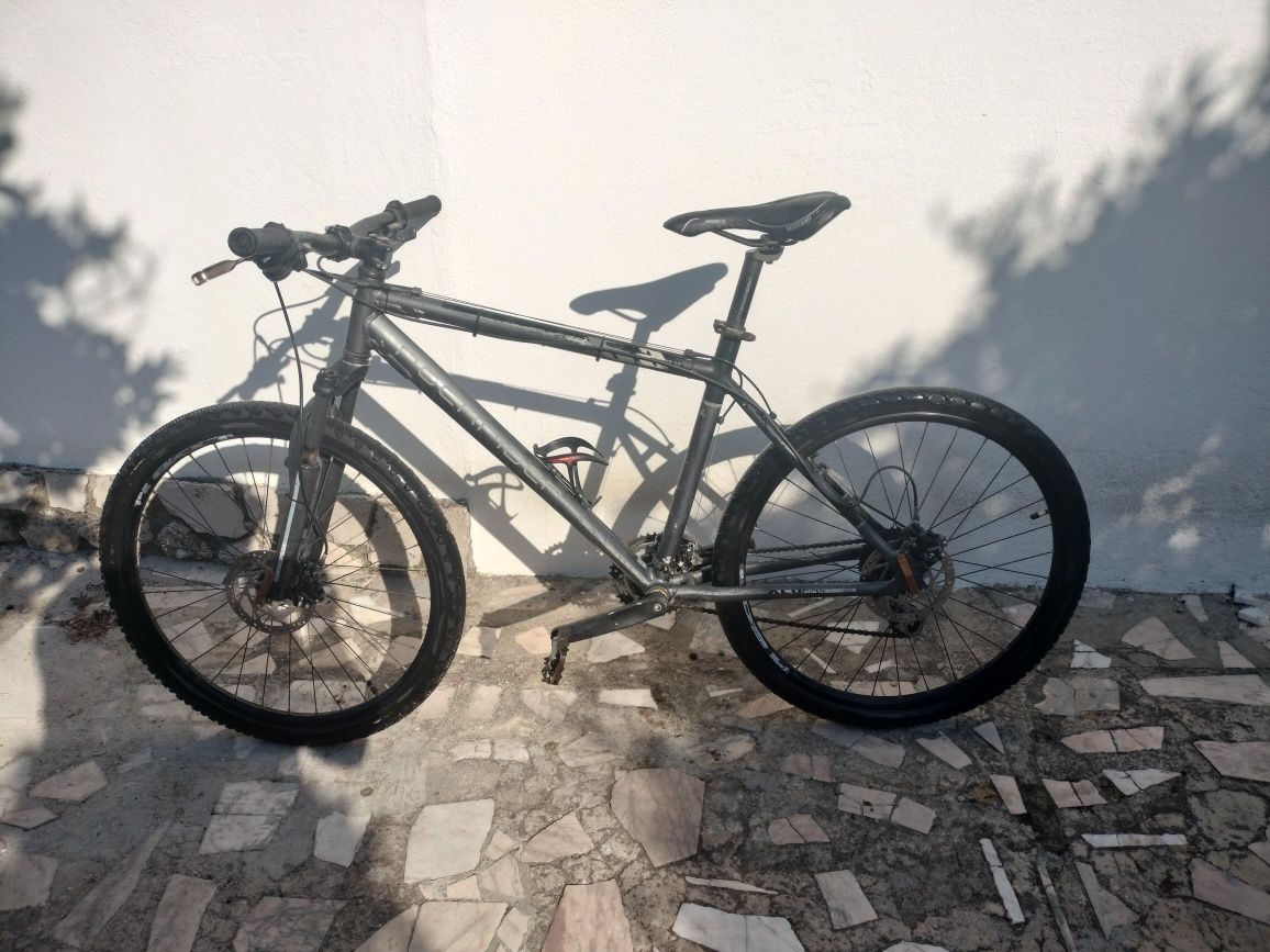 Bicicleta Btt roda 26"