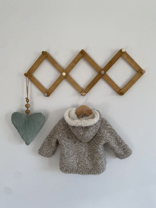 Sweter kurtka zara 68 beżowy brązowy na futerku na guziki