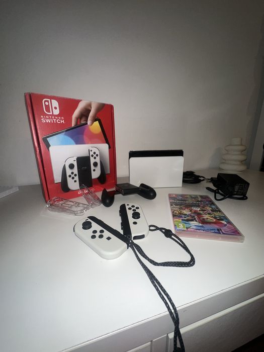 Nintendo Switch Oled branca