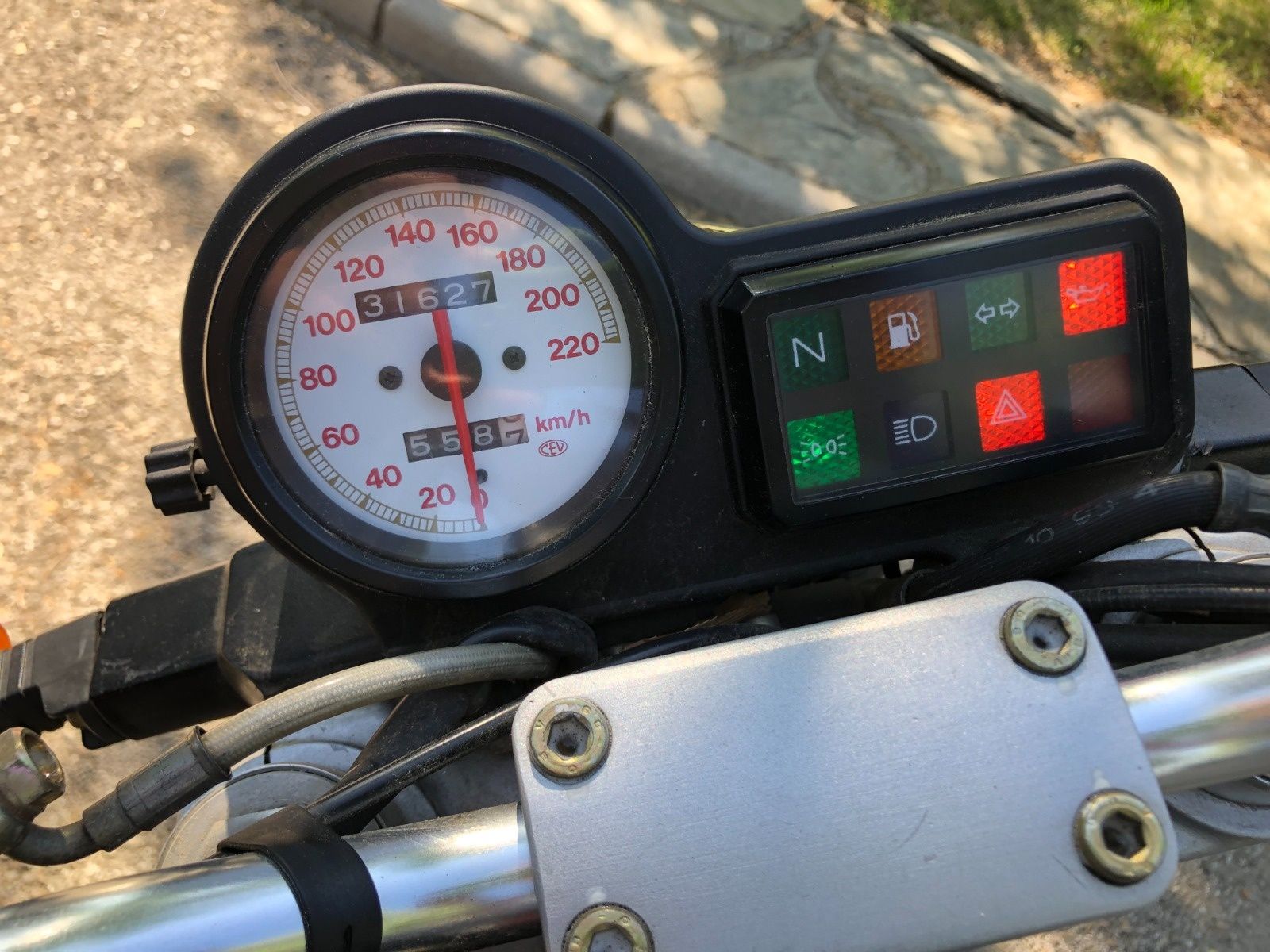 Ducati monster 750 Dark