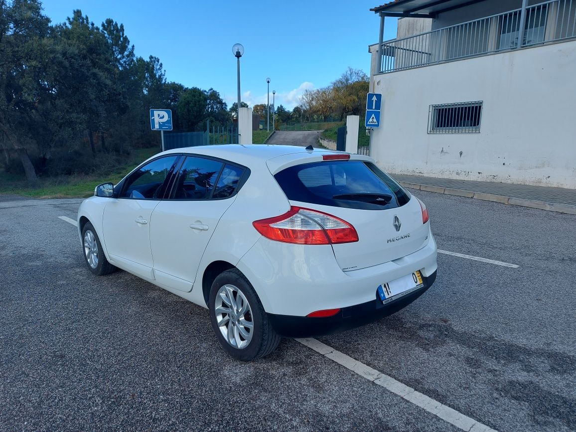 Renault Mégane 1.5 DCI Dynamique S SS 110 cv 6V 1 Dono Financiamento