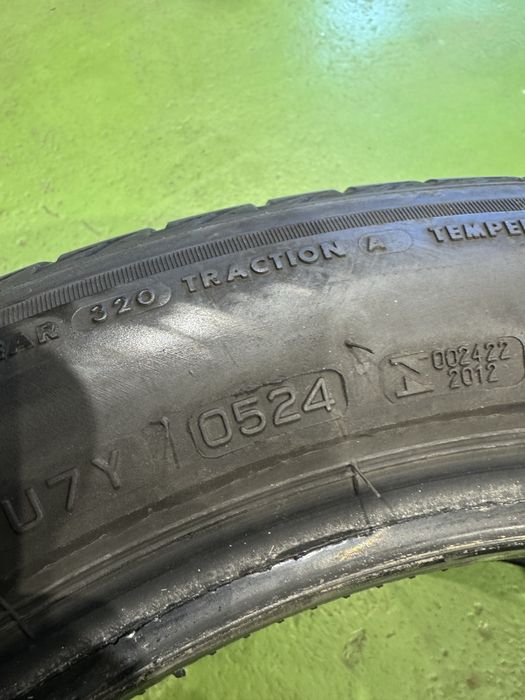 225/50/18 Bridgestone