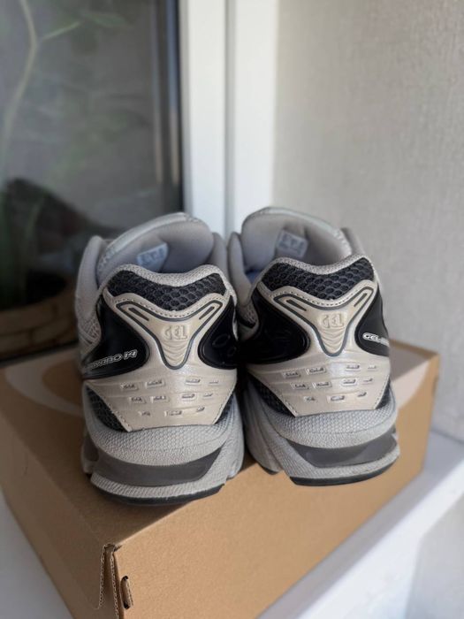 Asics Gel-Kayano 14 ‘Smoke Grey’