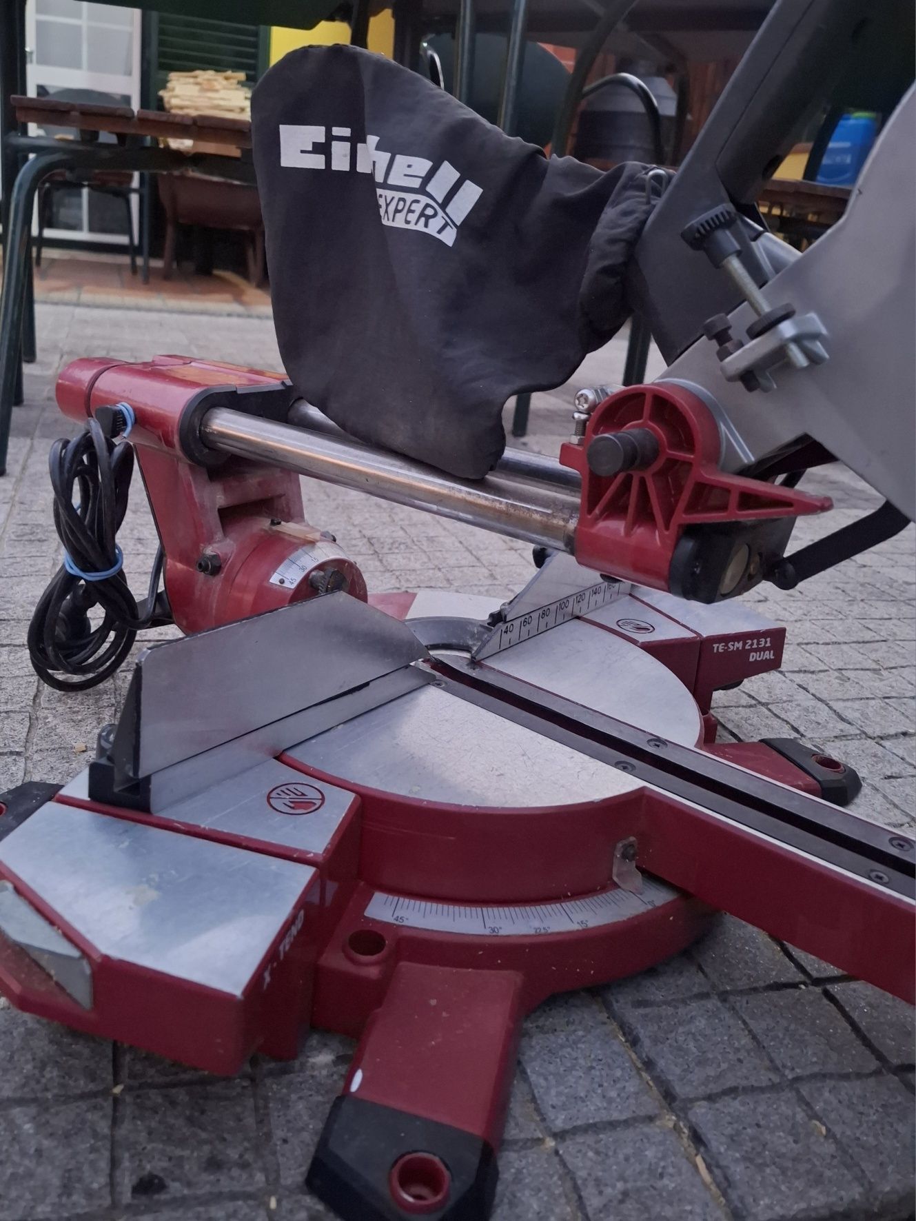 Serra esquadria Einhell te-sm 2131 dual