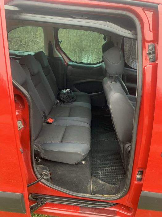 Peugeot Partner 2011р.,1.6hdi пасажир