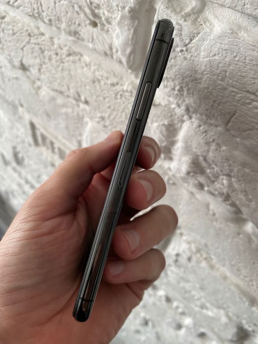 Apple iphone XS 256Гб не вмикається, екран корпус ОК без айклауд донор