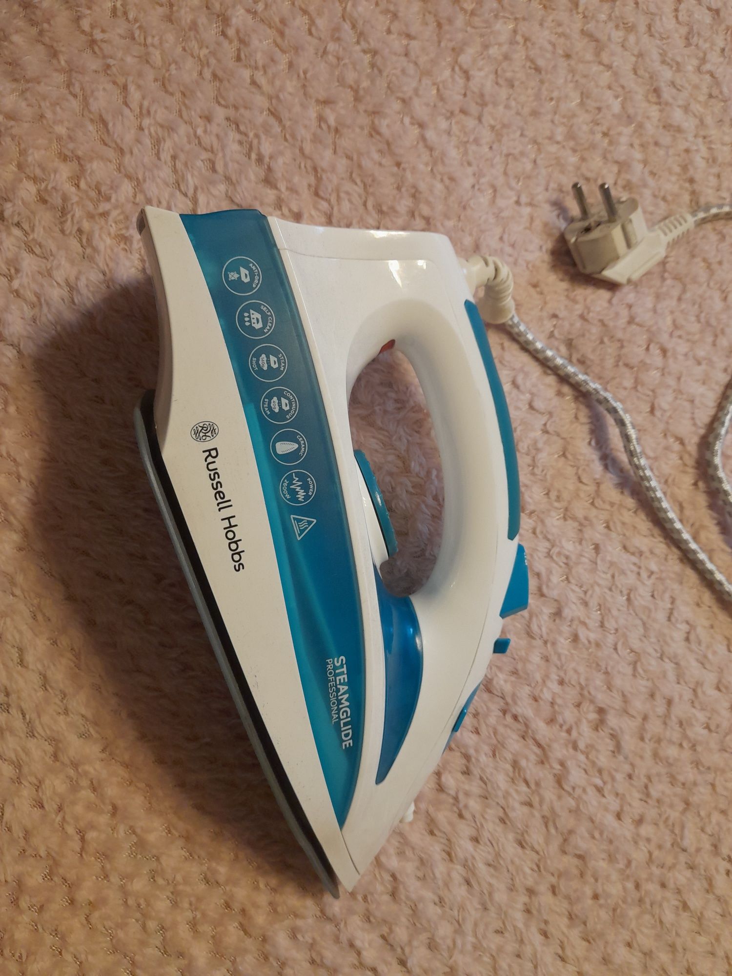 Żelazko Russell Hobbs Steam Glide Professional