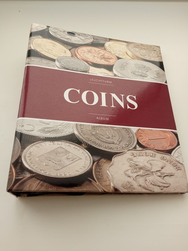 Альбом для монет OPTIMA LEUCHTTURM COINS на 152 монети