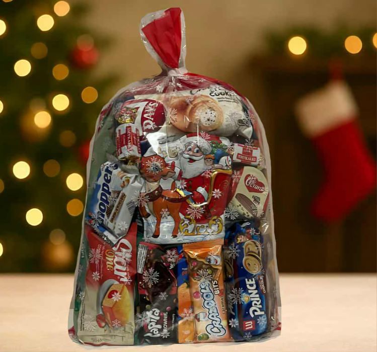 Paczki świąteczne zestawy słodyczy prezent