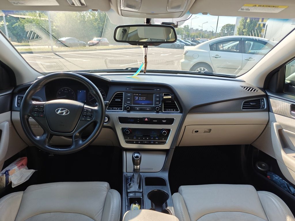 Продам Hyundai Sonata