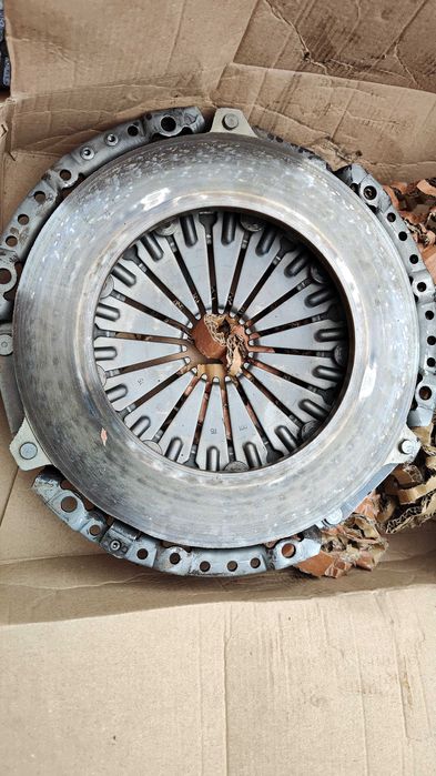Ford  Volvo sprzęgło dwumas. 2.0 hdi