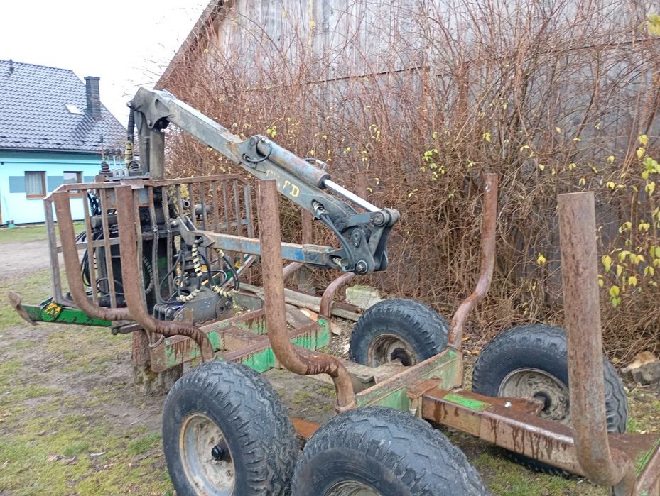 Kłonice przyczepa leśna HDS pozostałości