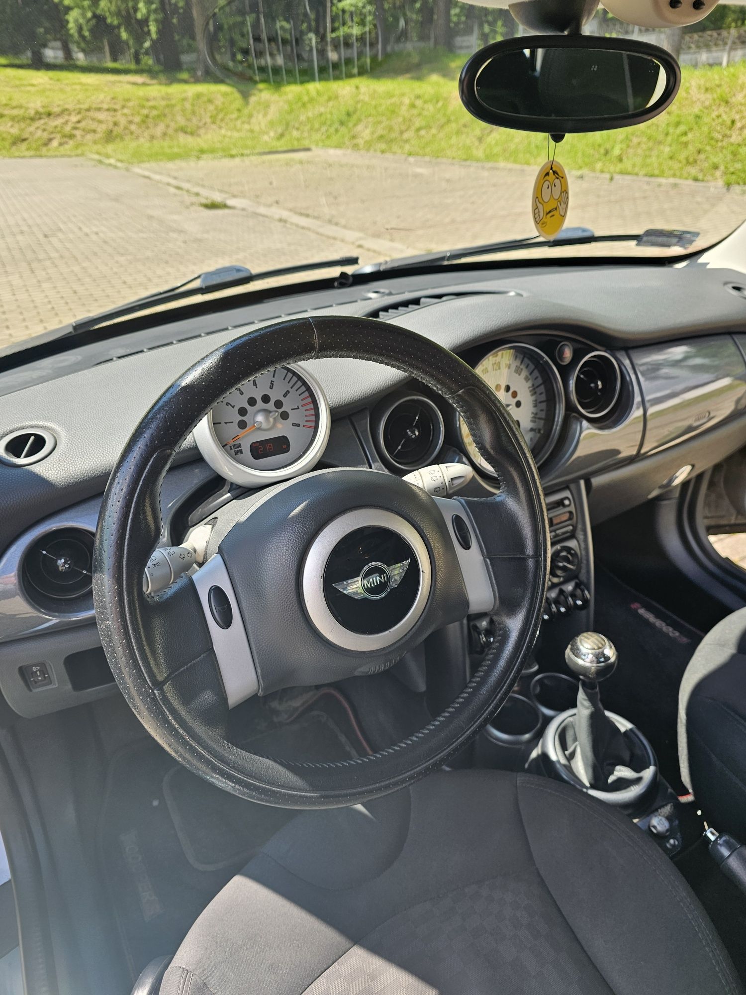 Sprzedam MINI ONE R50
