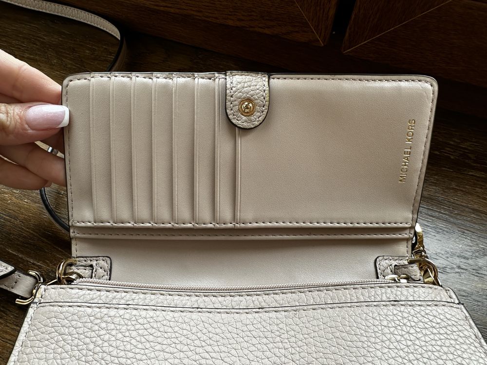 Pudrowa Torebka Michael Kors Portfel Telefon