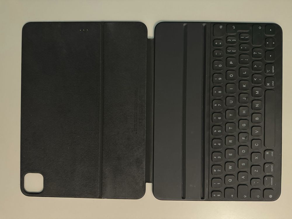 Zamienie/sprze Etui Smart keyboard folio Ipad Pro 11 cali Ipad Air 5th