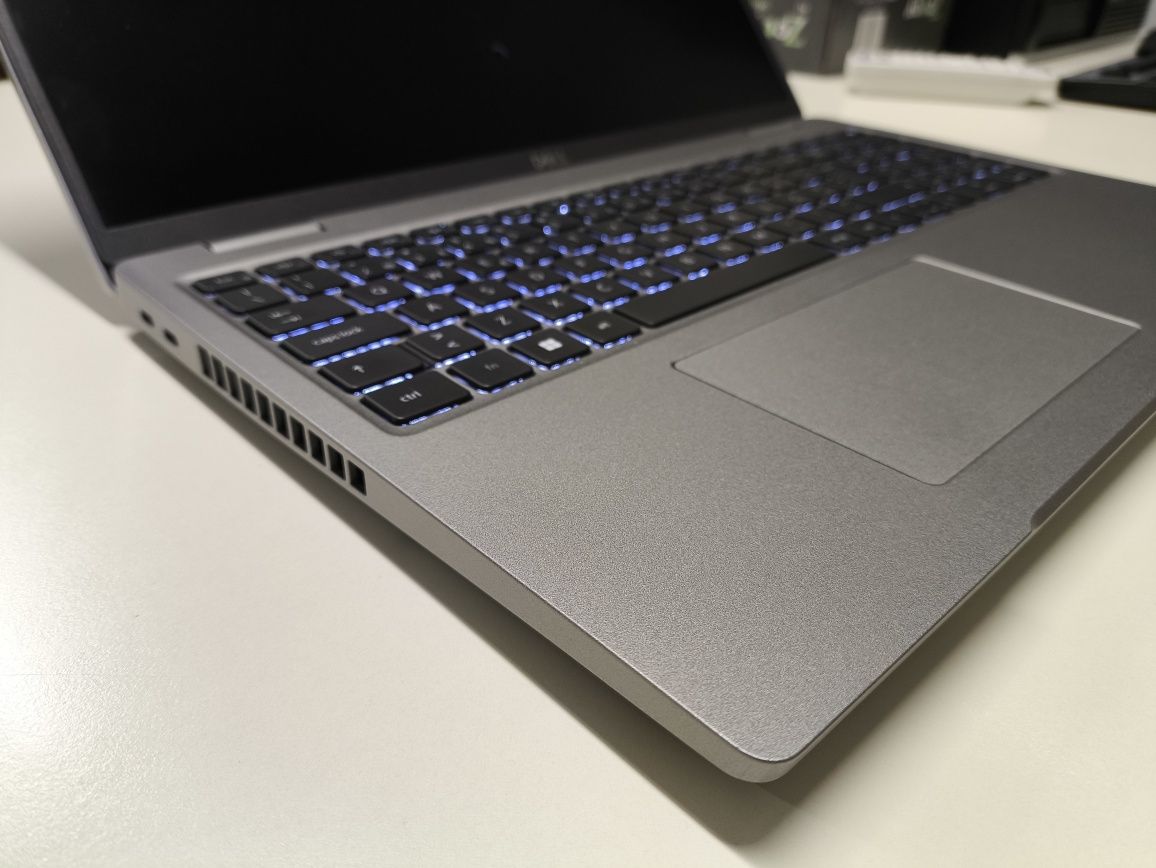 Dell Latitude 5531 i7-12800H/32gb/1tb/NVIDIA MX550/Garantia/Placa 4G