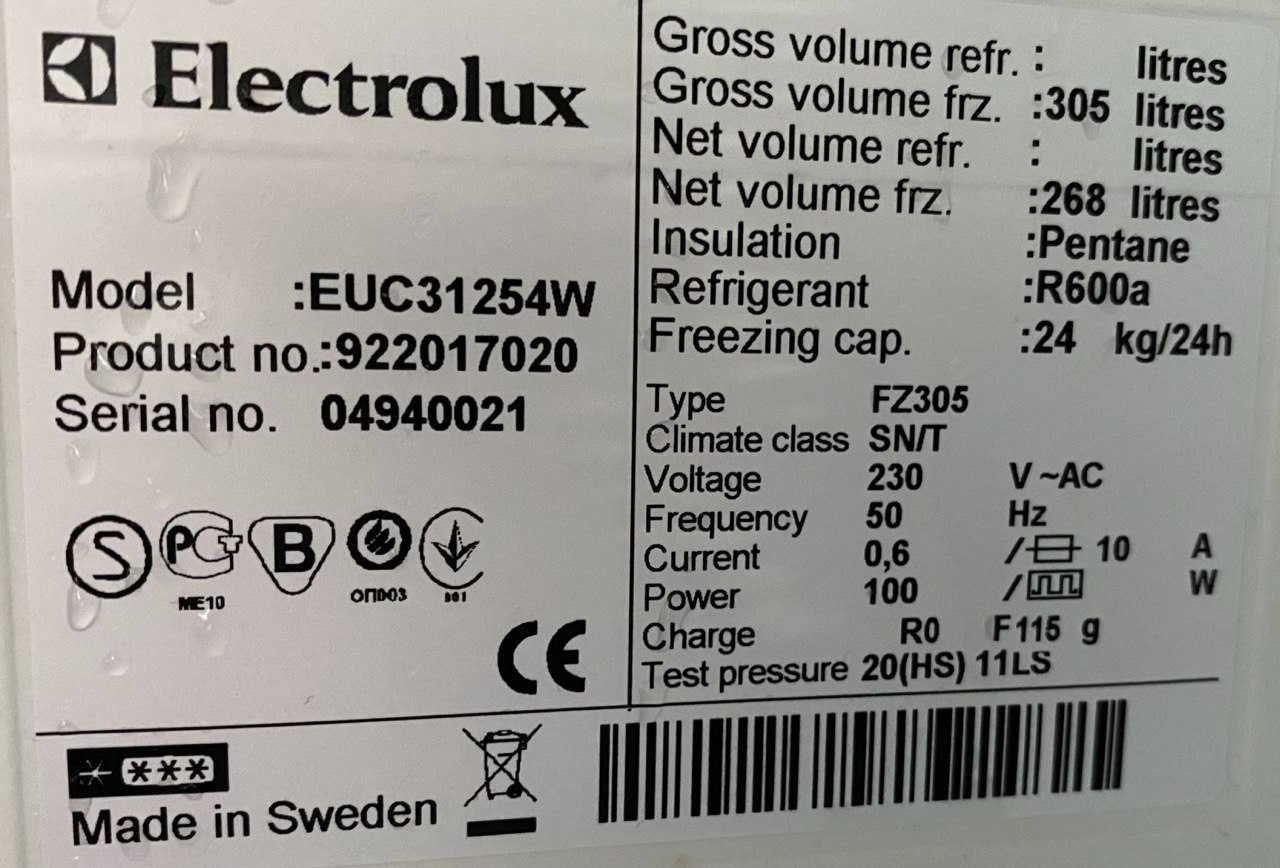 Морозильник Electrolux EUC-31254-W ( 180 см) з Європи