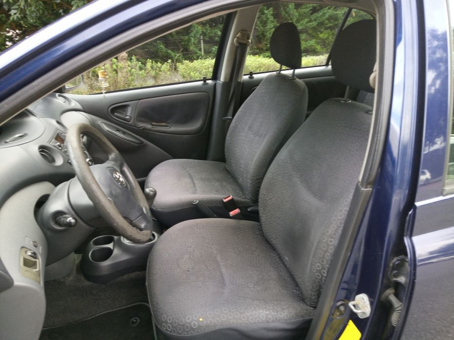 Toyota Yaris 1.0 vvti