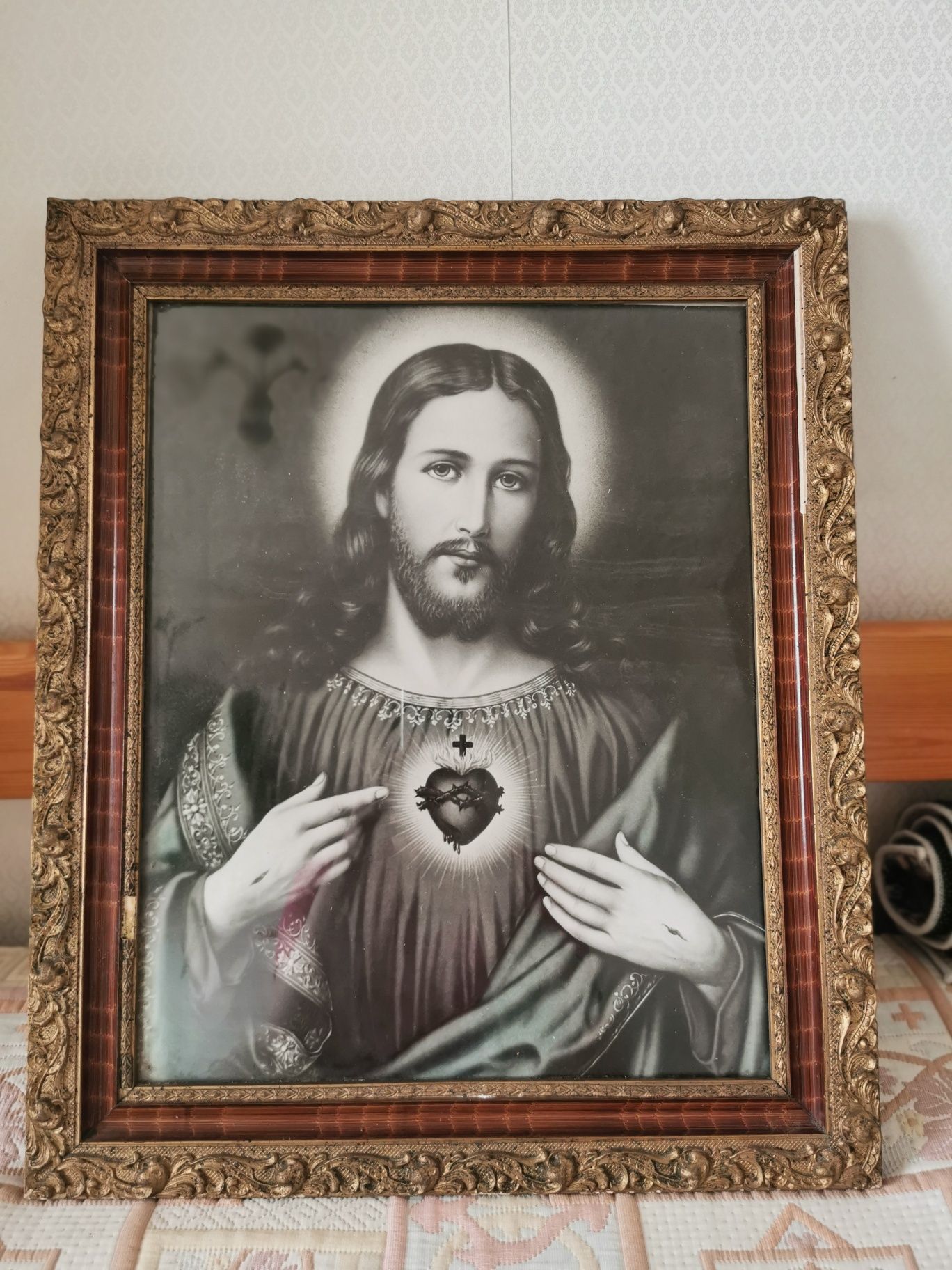 Stary obraz Serce Jezusa 60x50 cm.